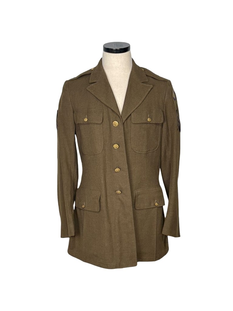 Wwii U.S. Army Dress Jacket With Patches Brass Buttons And Belted Back - Brown L